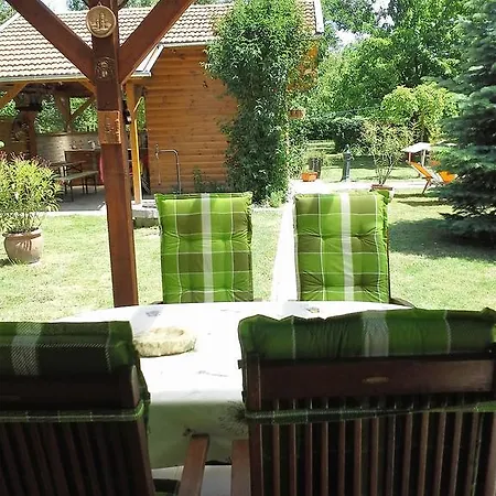 Oazis Vendeghaz Vakantiehuis
