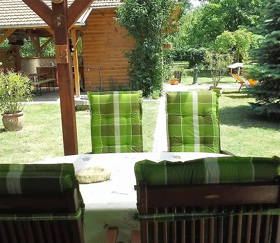 Oazis Vendeghaz Tatil Evi