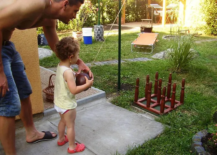 Oazis Vendeghaz Tatil Evi